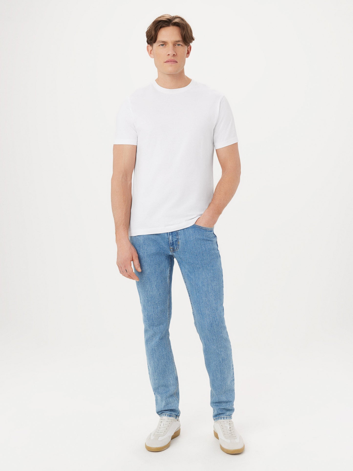 The Essential Slim T-Shirt in Bright White