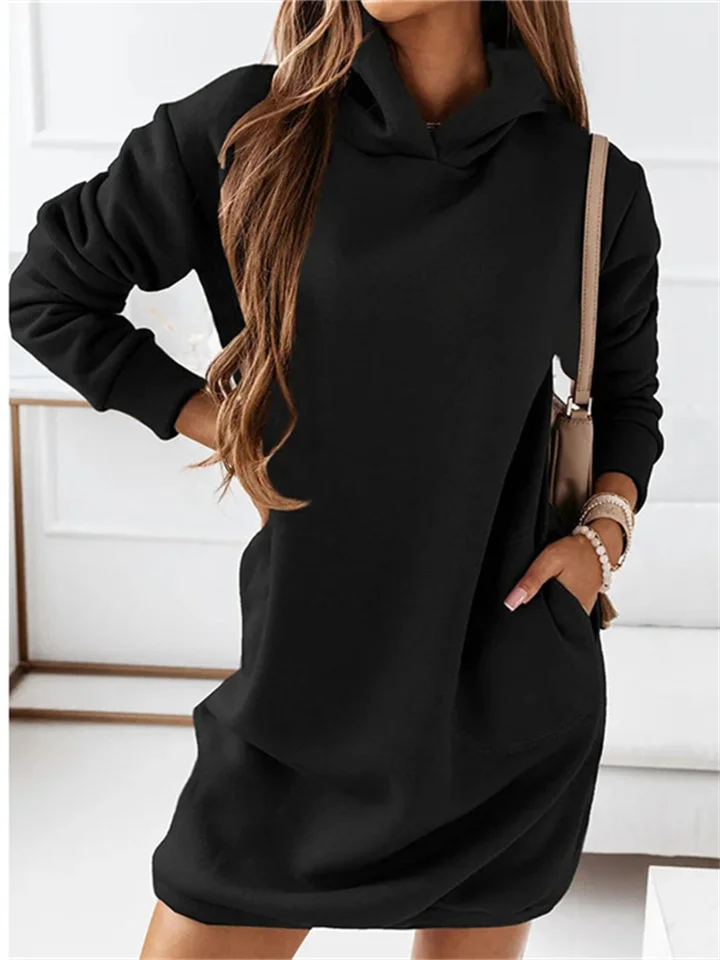 Elegant Sweatshirt with Hood and Long Sleeves