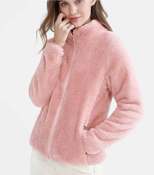Spacious Jacket with Closure for Comfortable Style