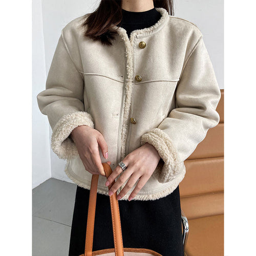 Classic Jacket with Buttons and Round Collar