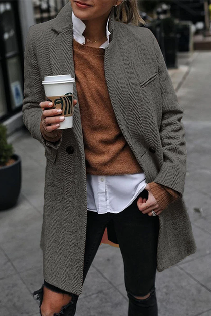 Fashionable Jacket with Turn-Down Collar and Patchwork Details