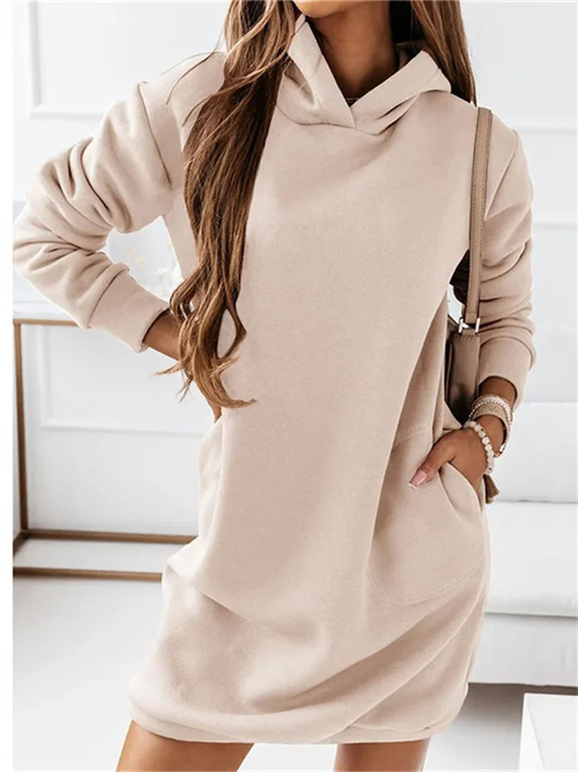 Elegant Sweatshirt with Hood and Long Sleeves