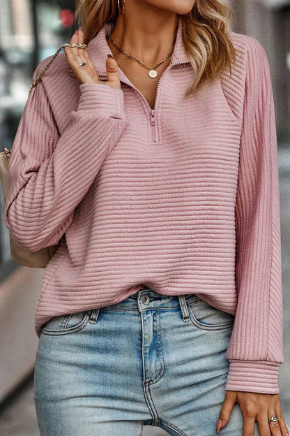 Bodil - Classic Sweatshirt with Textured Print